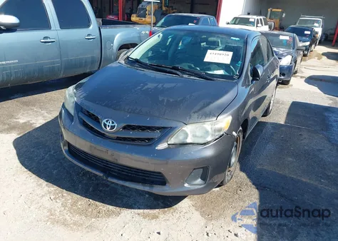 2013 Toyota Corolla L z USA, uszkodzony, nr VIN 5YFBU4EE1DP223362